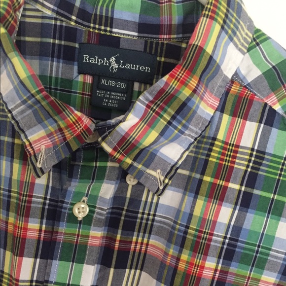 Boys Nautica button up shirt. 18/20 - Picture 2 of 4